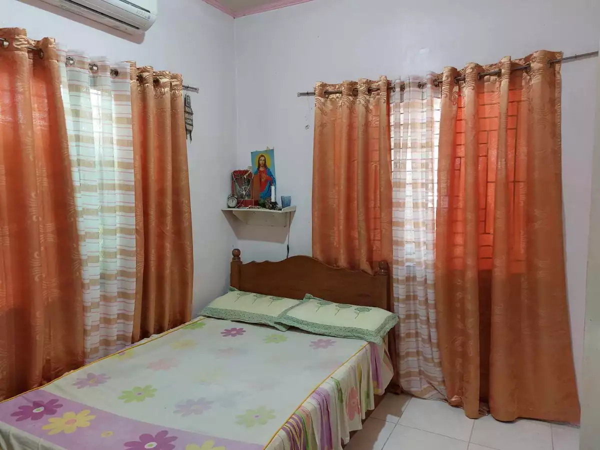 RUSH Sale House and Lot
