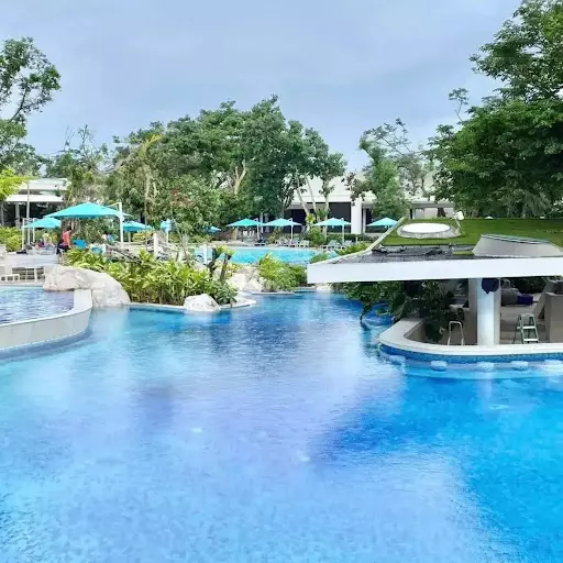 Tambuli Seaside Resort and Spa - Luxurious Stay in 1 Bedroom Unit