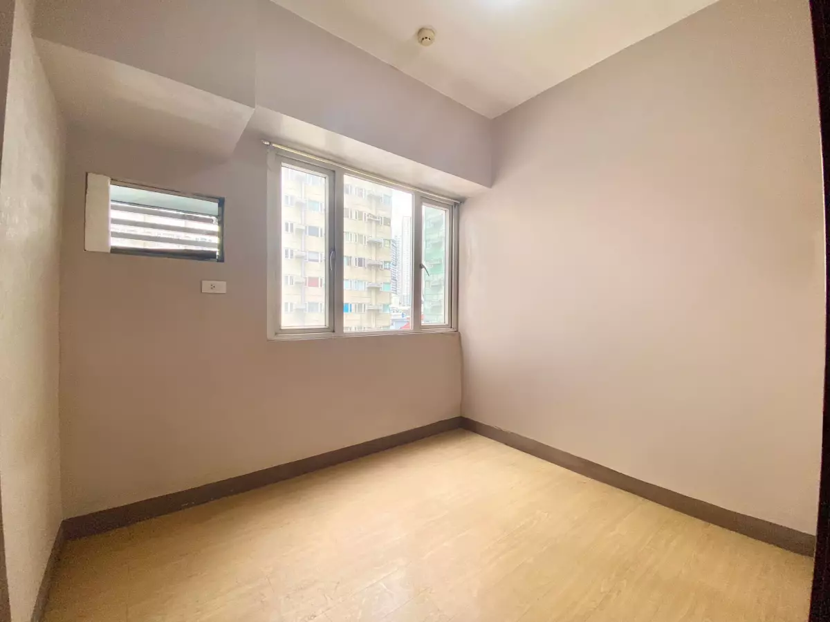 1BR UNIT FOR SALE at Ridgewood Towers — 1 Bedroom in Carlos P. Garcia Avenue, Taguig, Metro Manila — Photo 2