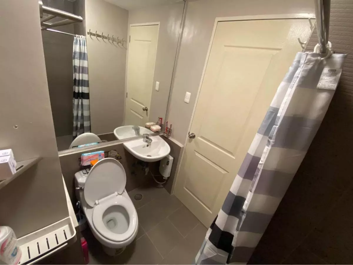 Fully Furnished Studio Type for rent in Grand Residence Kasambanagn Cebu near IT Park. - photo 7