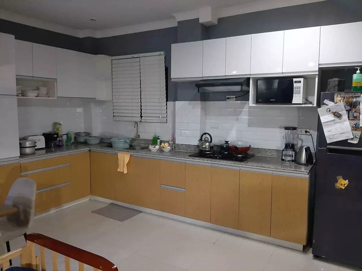 For Assume/Sale House in Minglanilla - photo 2