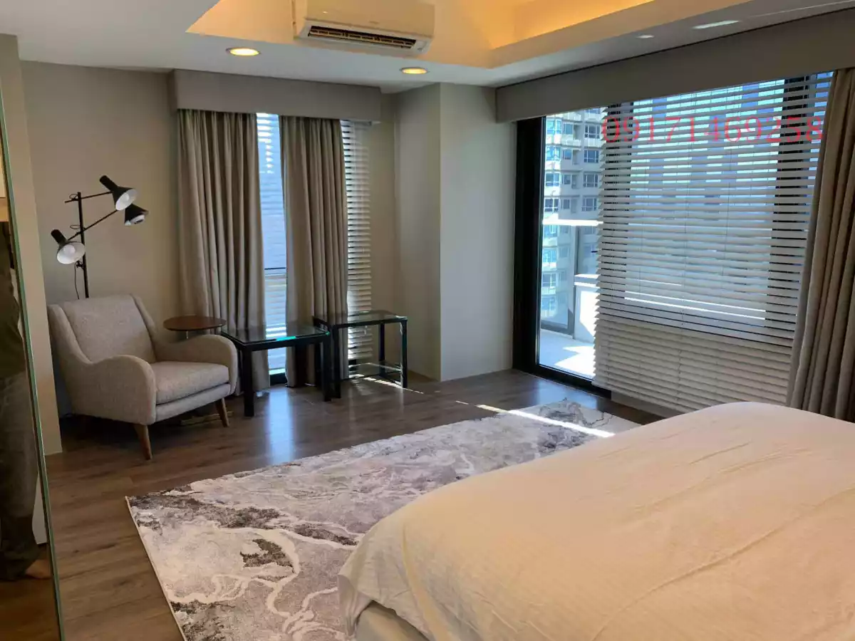 Arya Residences at BGC , Taguig