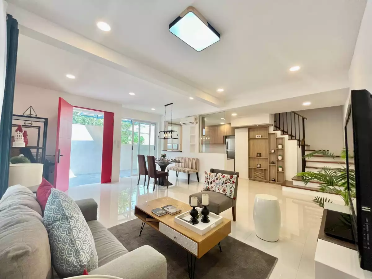 RFO HOUSE & LOT FOR SALE at The Regina Townhouse @ Amor   - photo 5