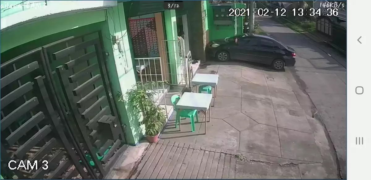 INCOME GENERATING HOUSE AND LOT with *9 doors apartment  - photo 4