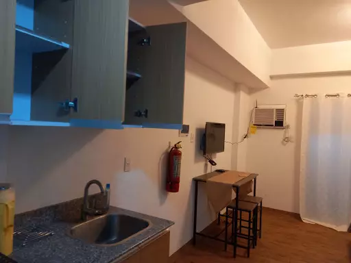Sacrifice Sale 500k Assume: Sudio Type with Balcony — Studio in Lapu-Lapu City, Cebu, Philippines — Photo 5