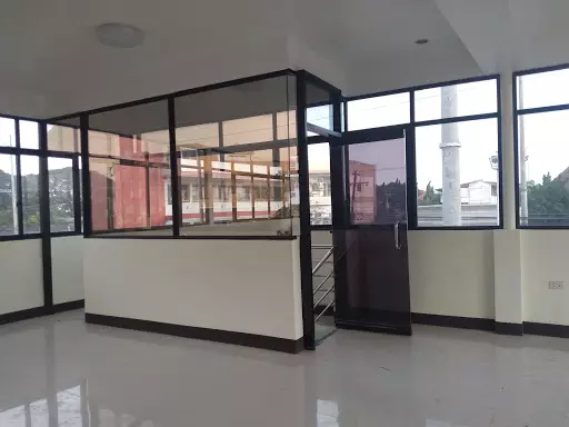 Three storey commercial building in Pusok - photo 5