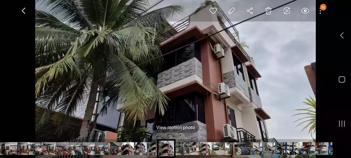 3 Storey 6 Bedrooms 3 Bathrooms House  - photo 4