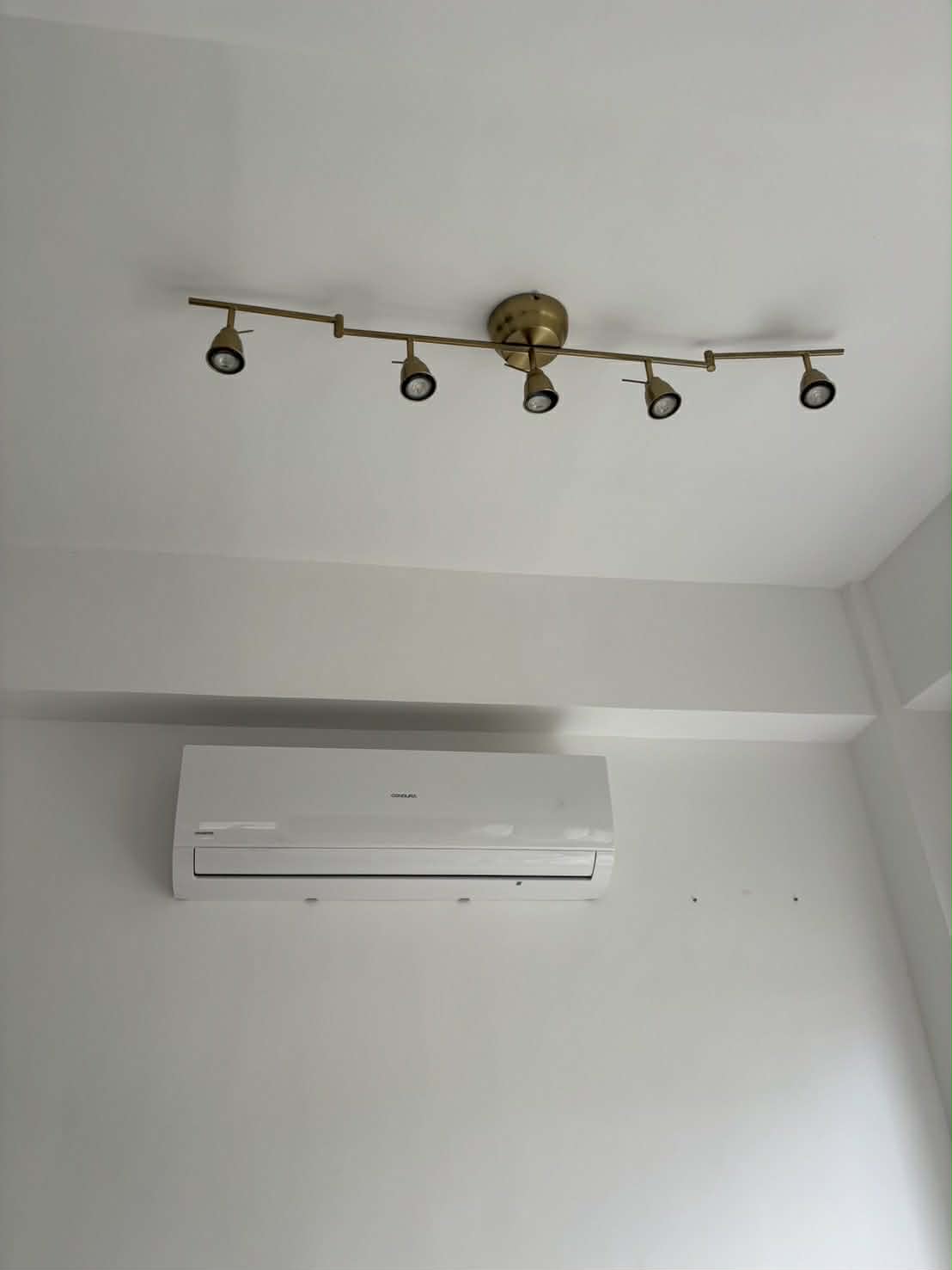 Open photo 19 of 21 — House and Lot for Sale Palacios Grande -4Br