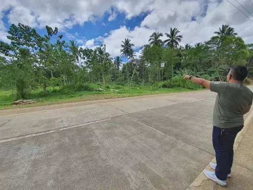 RUSH LOT FOR SALE ALONG NATIONAL HIGHWAY — Commercial Lot in Misamis Oriental, Philippines — Photo 5