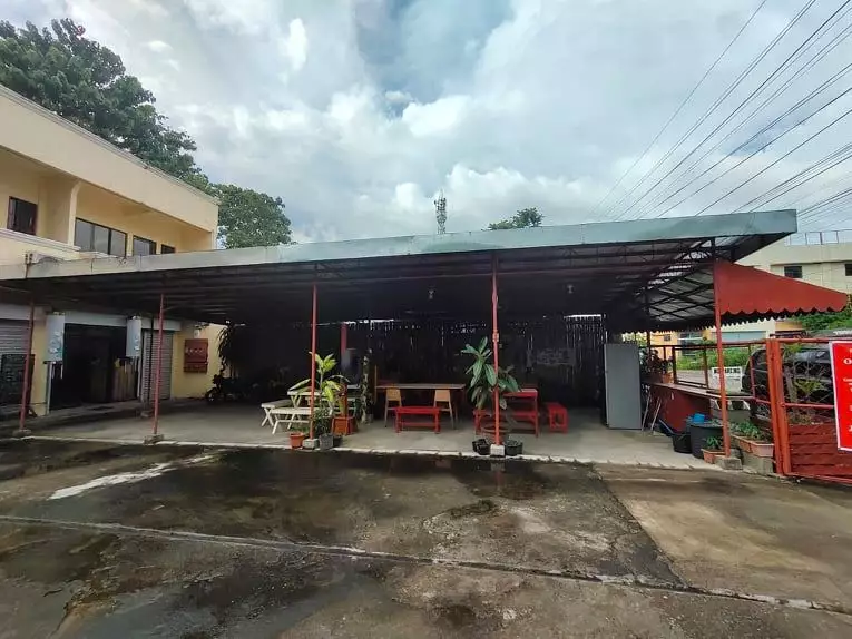 Commercial Property w/Building — Building in Bacolod, Negros Occidental, Philippines — Photo 4