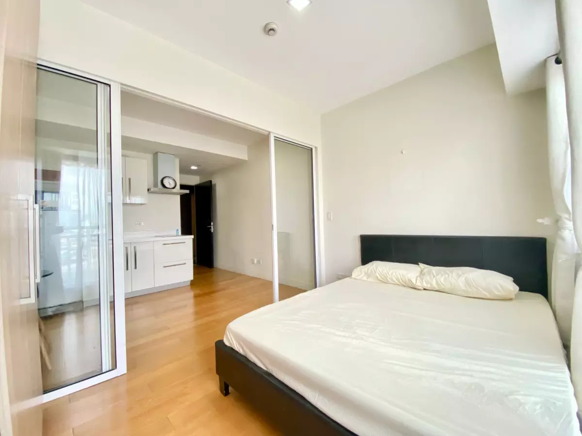 1BR SEMI-FURNISHED UNIT FOR RENT & SALE at Acqua Private Residences — 1 Bedroom in Matamis, Mandaluyong, Metro Manila — Photo 4
