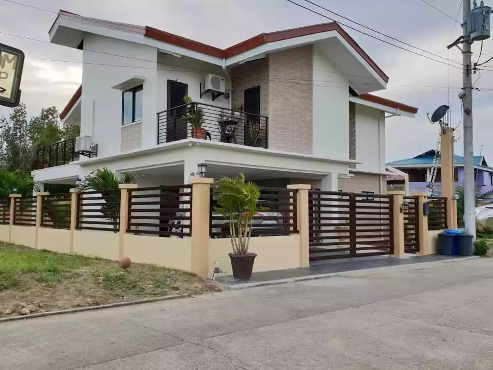 House and Lot in Liloan - photo 3