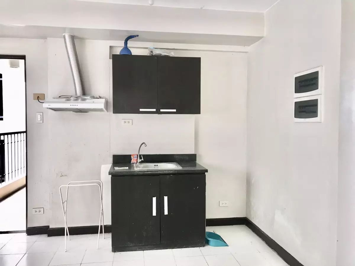 2 BEDROOM CONDO UNIT FOR SALE — 2 Bedrooms in Bajada, Davao City, Davao del Sur — Photo 4