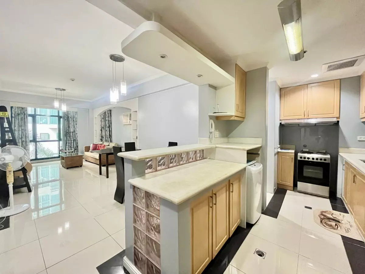 FULLY FURNISHED 3BR UNIT FOR RENT & SALE at PENHURST PARKPLACE BGC - photo 6