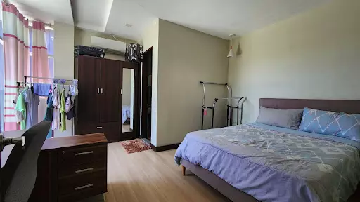 Open photo 26 of 37 — Commercial and 2 Storey Residential with warehouse and office inside the property for Sale.
