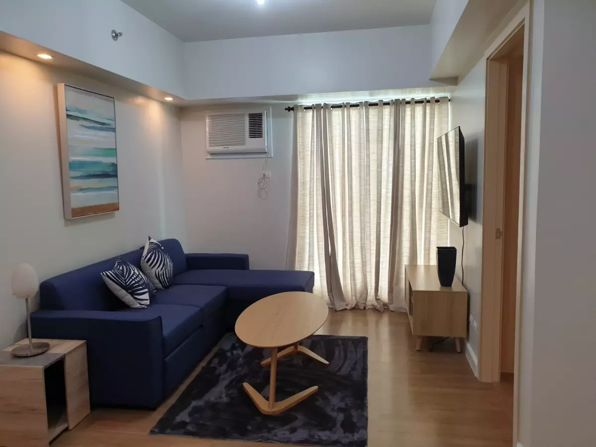 1BR for Rent in Solinea T3 - photo 2