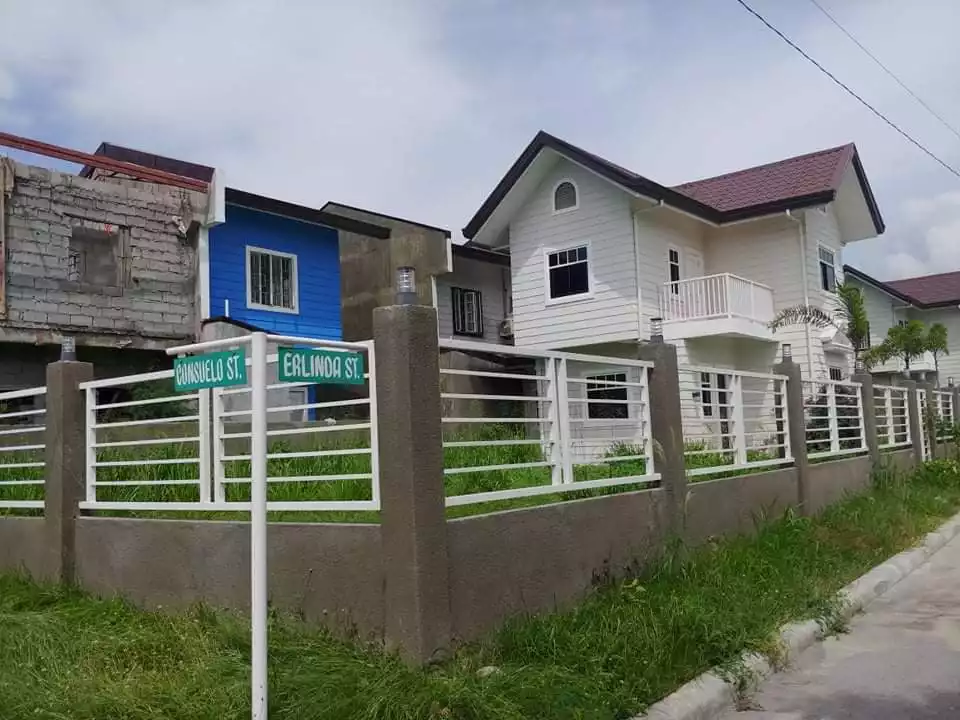 RFO house and lot at Tierra Eusebio - photo 7