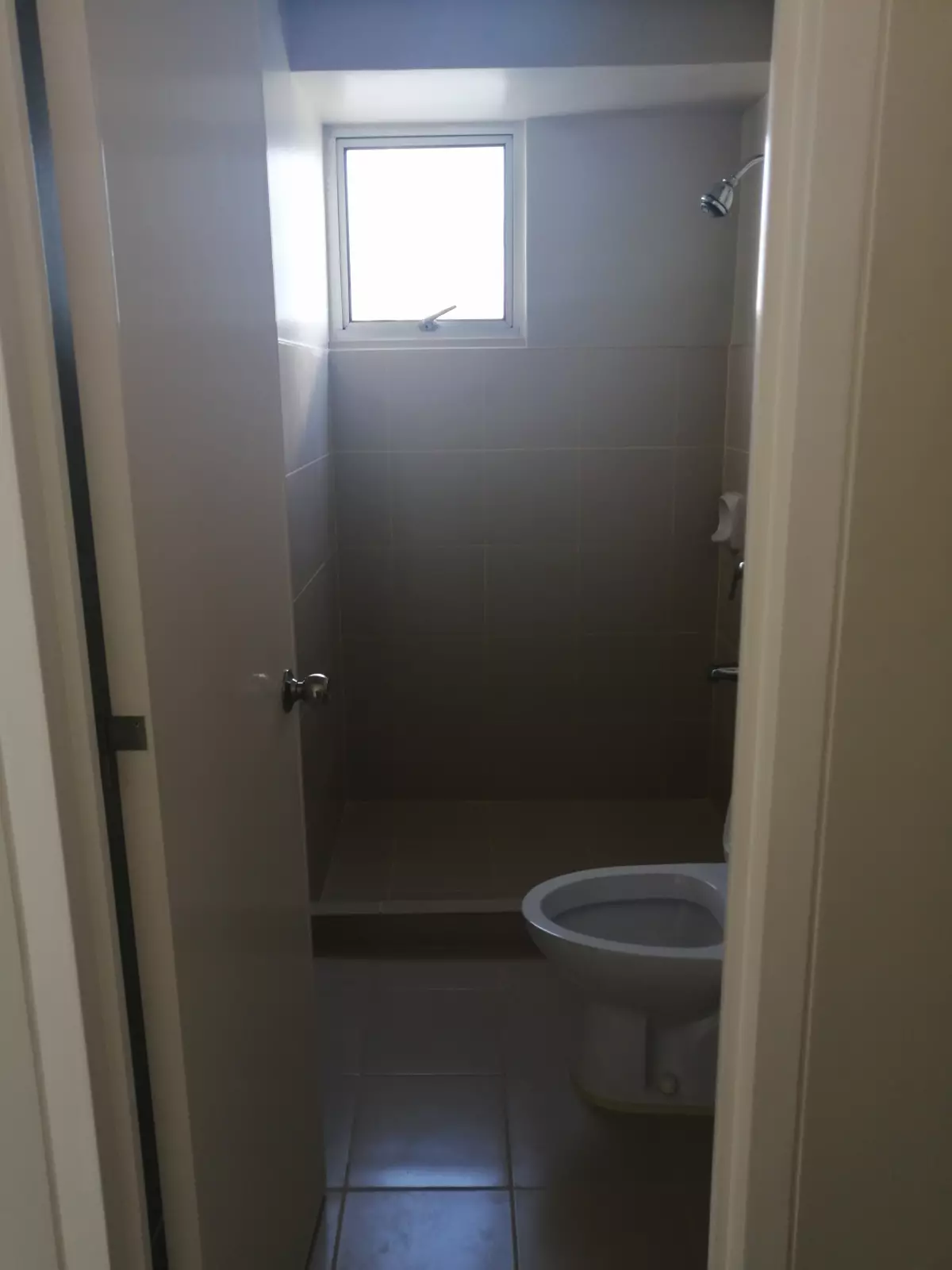 Foreclosed New 2BR Unit Avida Tower2 at IT Park Lahug Cebu City For Sale - photo 7