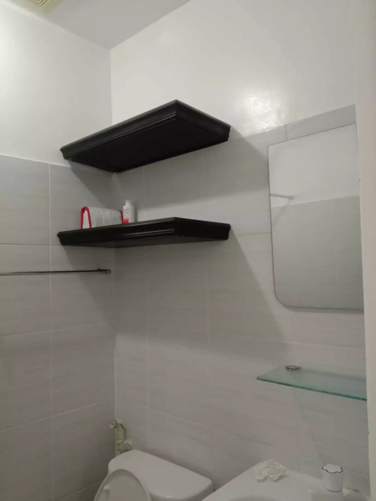 Studio with balcony for Reny — Studio in Salinas Drive Extension, Cebu City, Philippines — Photo 2