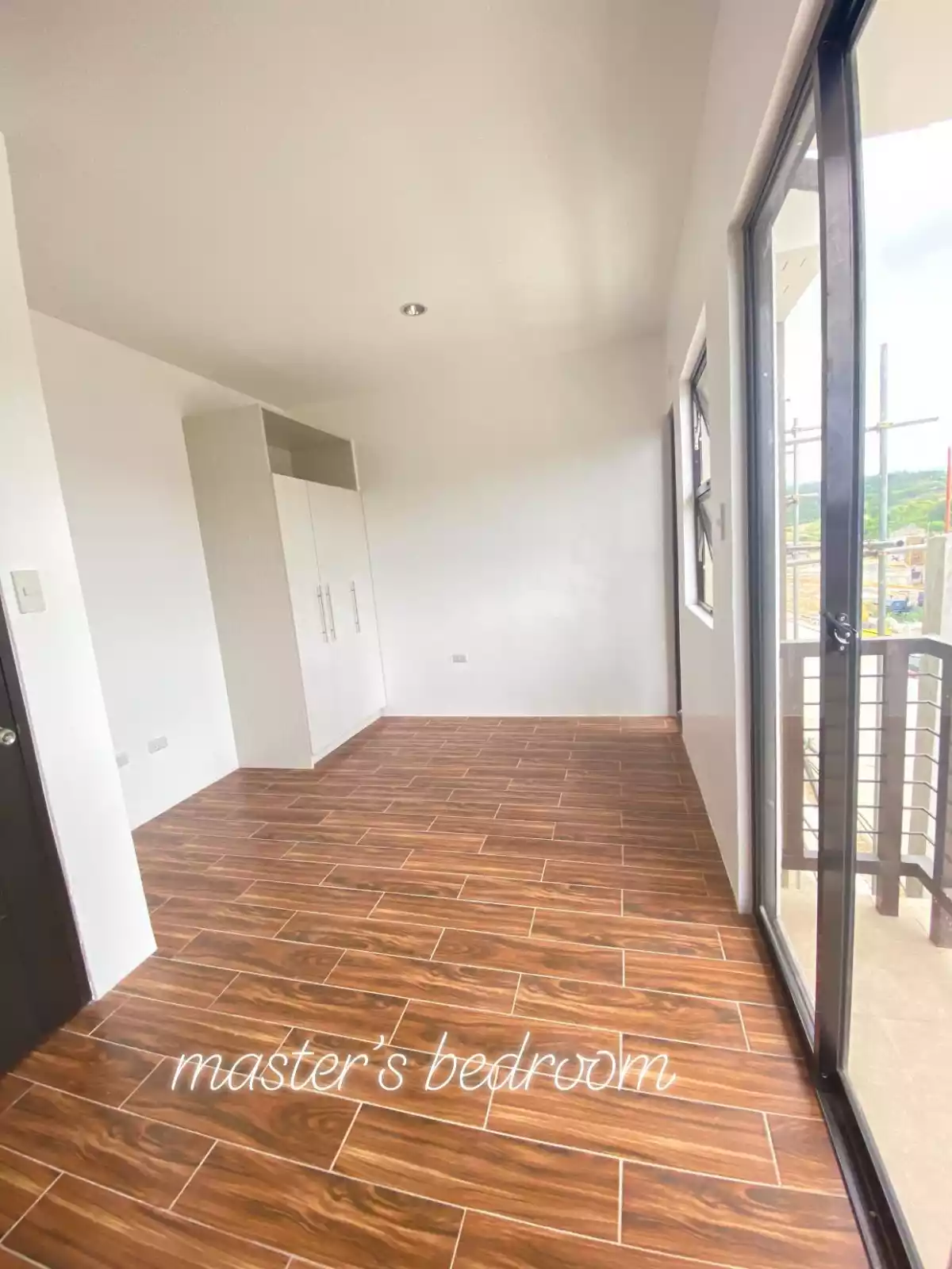 FOR SALE RFO TOWNHOUSE IN MINGLANILLA HIGHLANDS — Townhouse in Abuno, Minglanilla, Cebu — Photo 7