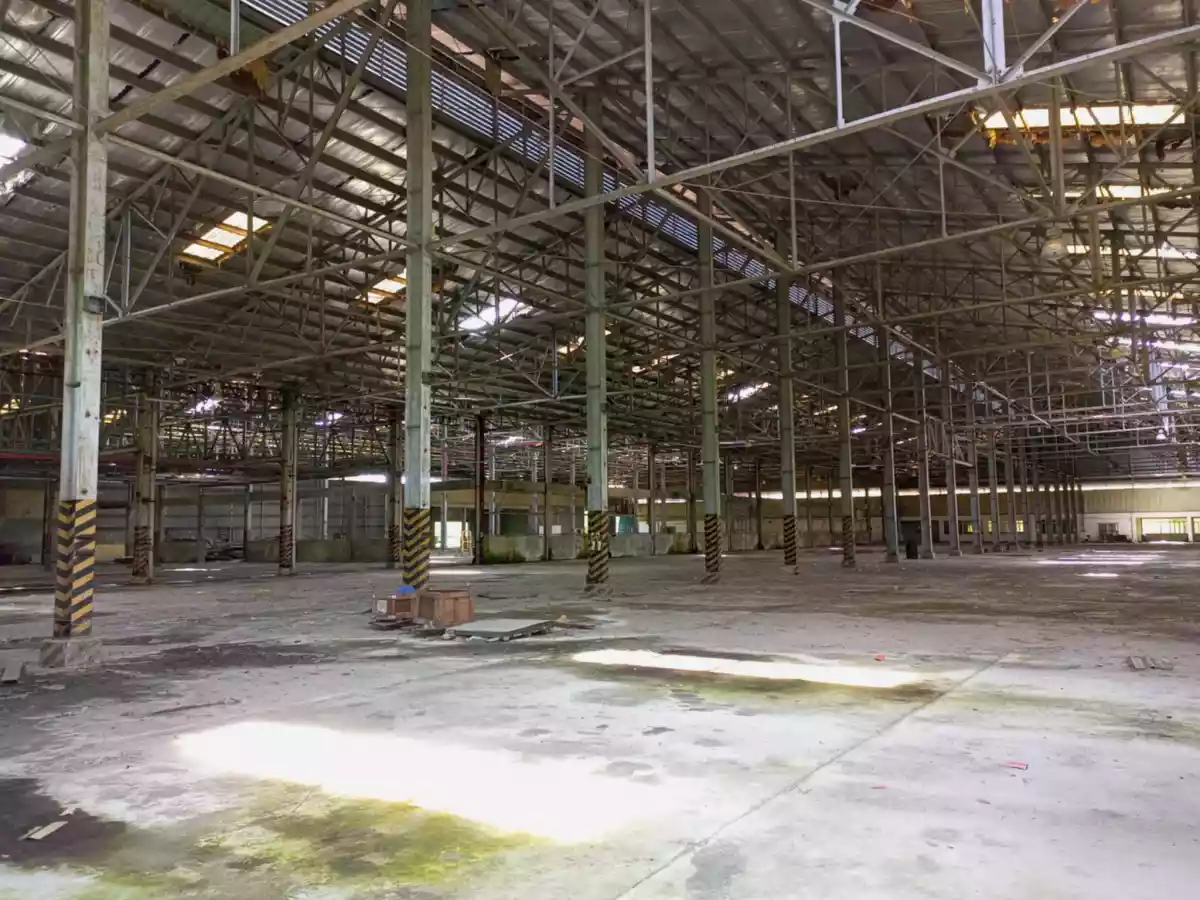 Industrial Lot with Warehouses for Sale in Compostela Cebu — Warehouse in Cebu, Philippines — Photo 7