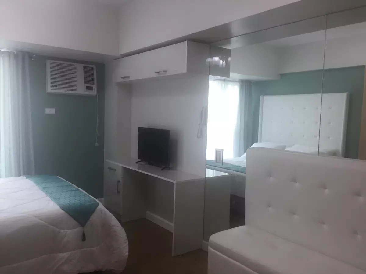 Open photo 12 of 17 — Fully Furnished Studio Unit Solinea Lazuli Tower 3 