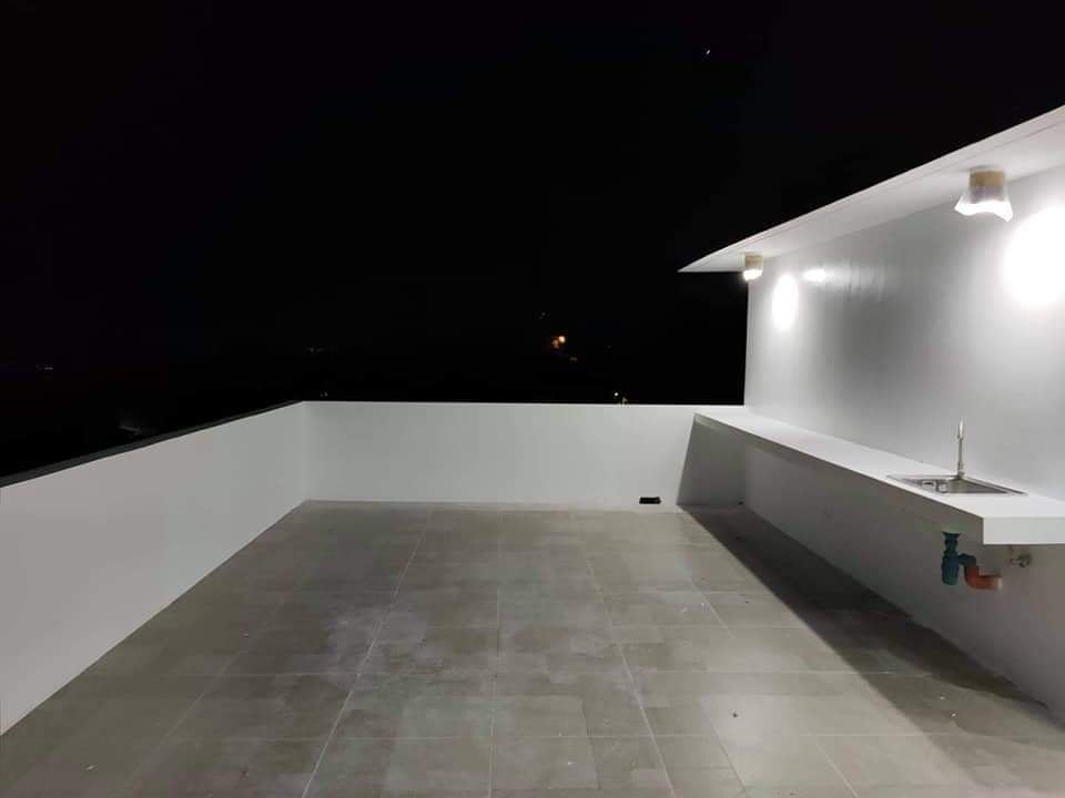 Overlooking, Unobstructed House & Lot in Kishanta, Talisay for Sale