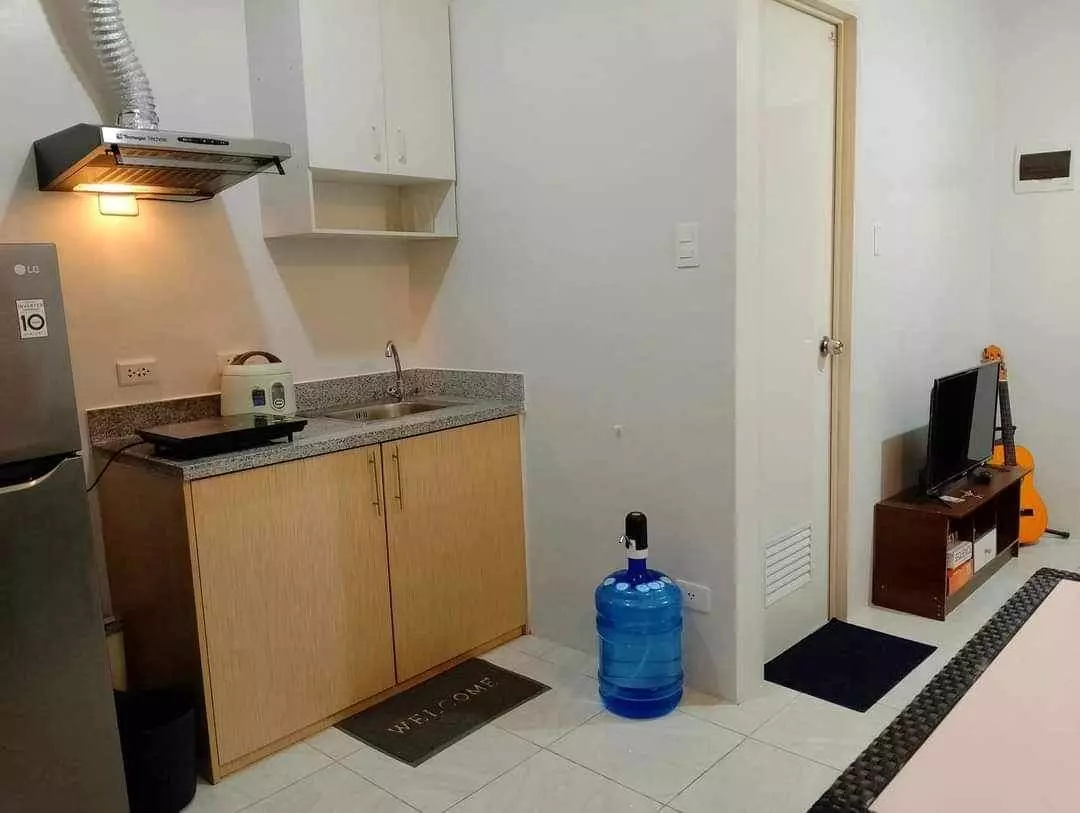 Open photo 11 of 18 — CCT107-62038539