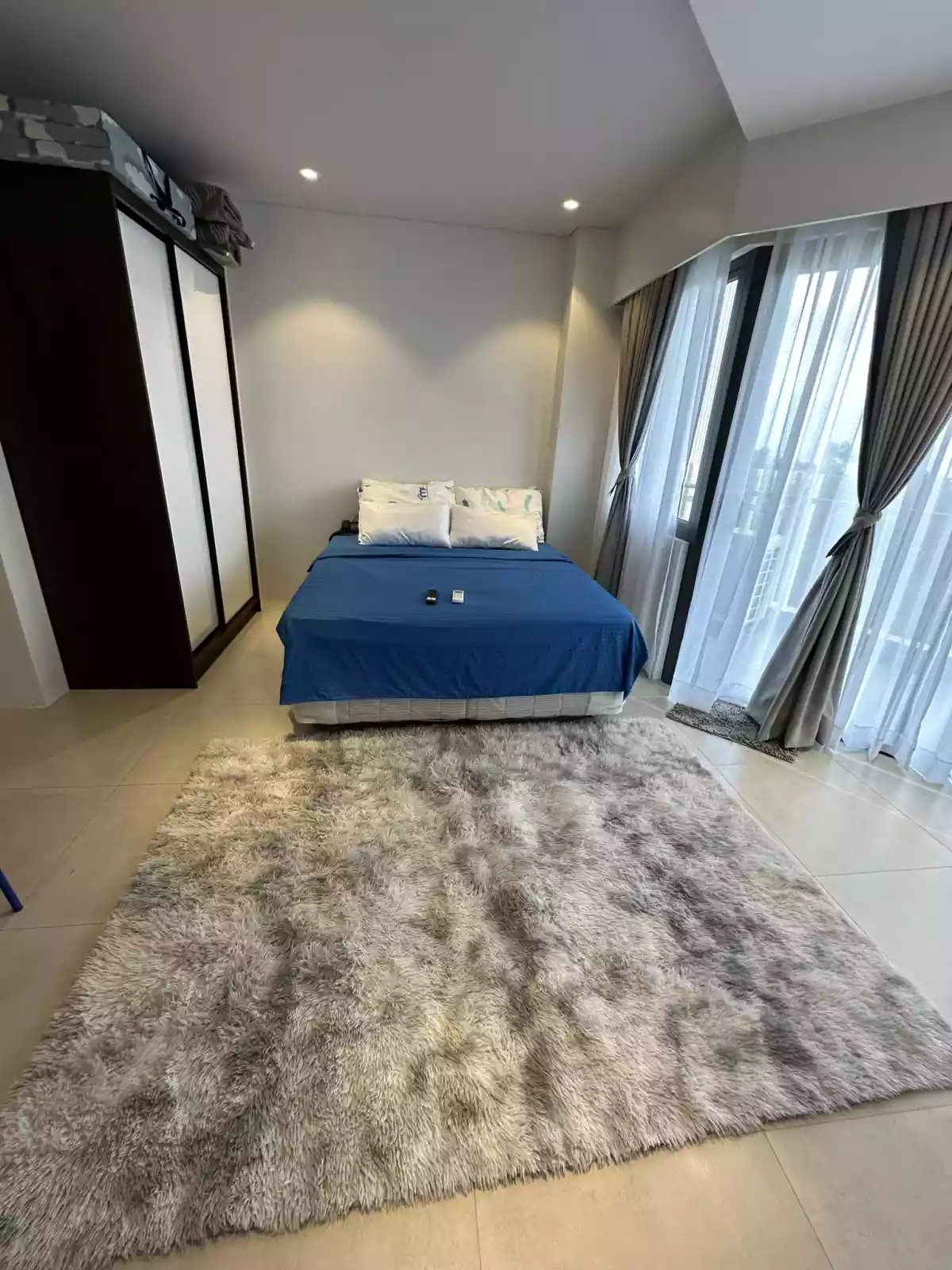 Open photo 13 of 13 — FOR SALE/RENT