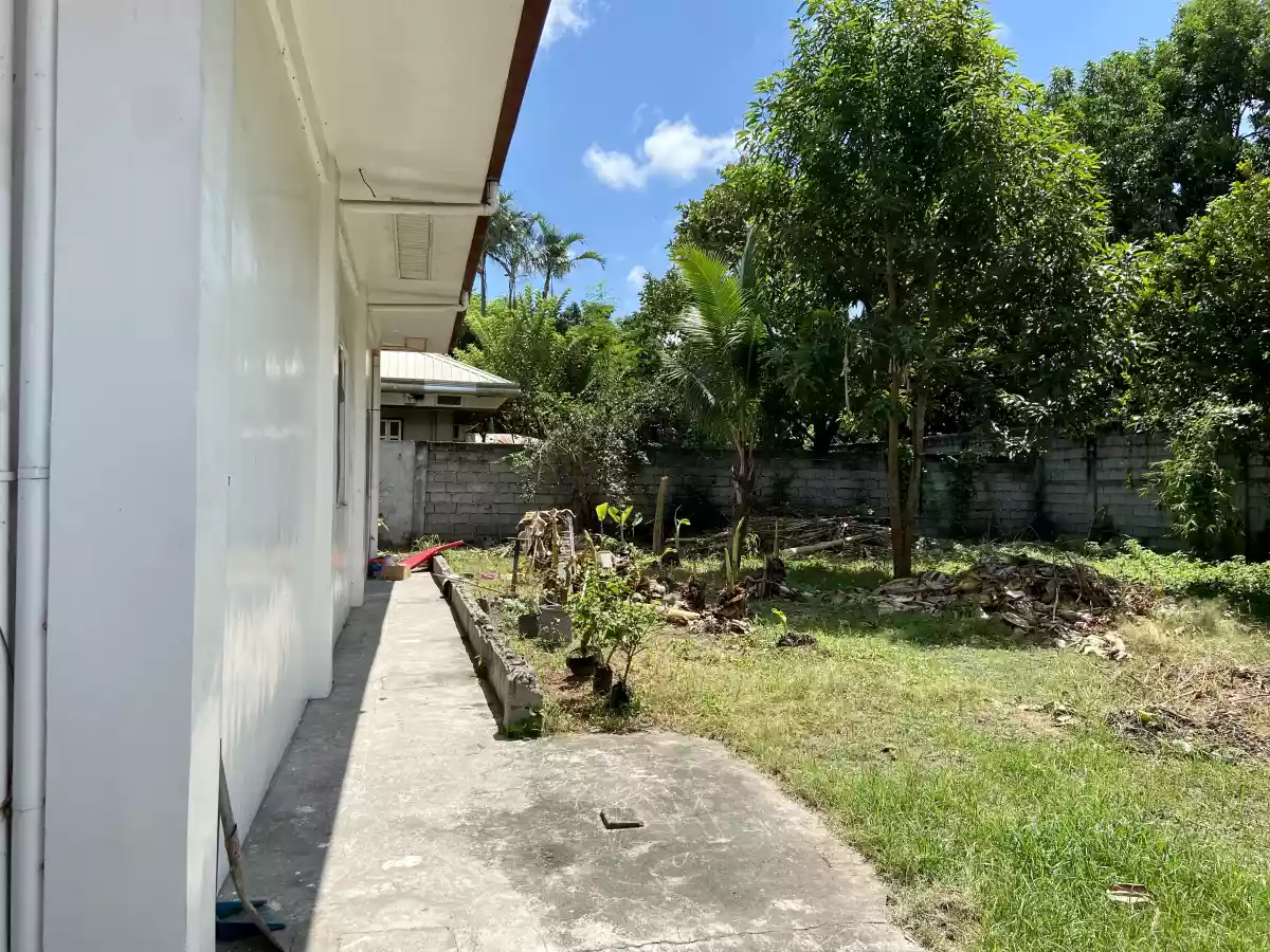 735 SQM HOUSE AND LOT — House and Lot in General Santos City, South Cotabato, Philippines — Photo 6