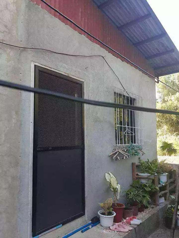 2-STOREY HOUSE & LOT with 2 HOUSES BESIDE IN COMPOSTELA - photo 2