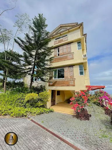 5-STOREY HOUSE & LOT WITH MAGNIFICENT VIEW OF TAAL FOR SALE in Canyonwoods, Tagaytay — House and Lot in Laurel, Batangas, Philippines — Photo 3