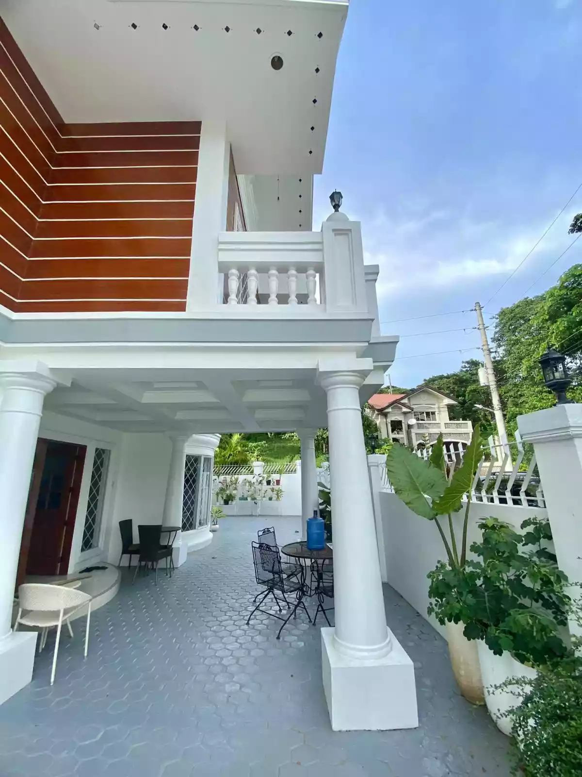 Open photo 13 of 21 — House and Lot for Sale with Pool Greenwoods Subd, Pulang-bato, Cebu City