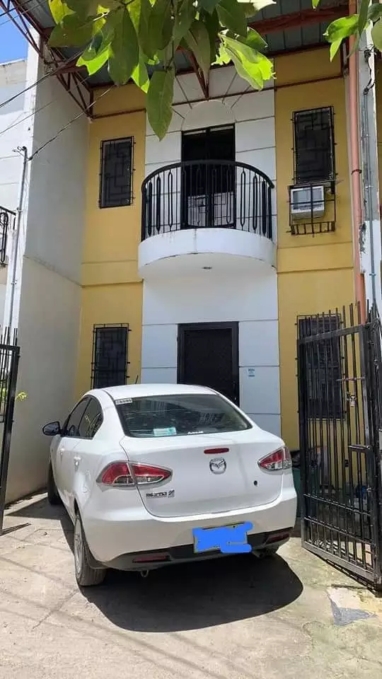 RUSH SALE HOUSE & LOT IN MANDAUE  - photo 4