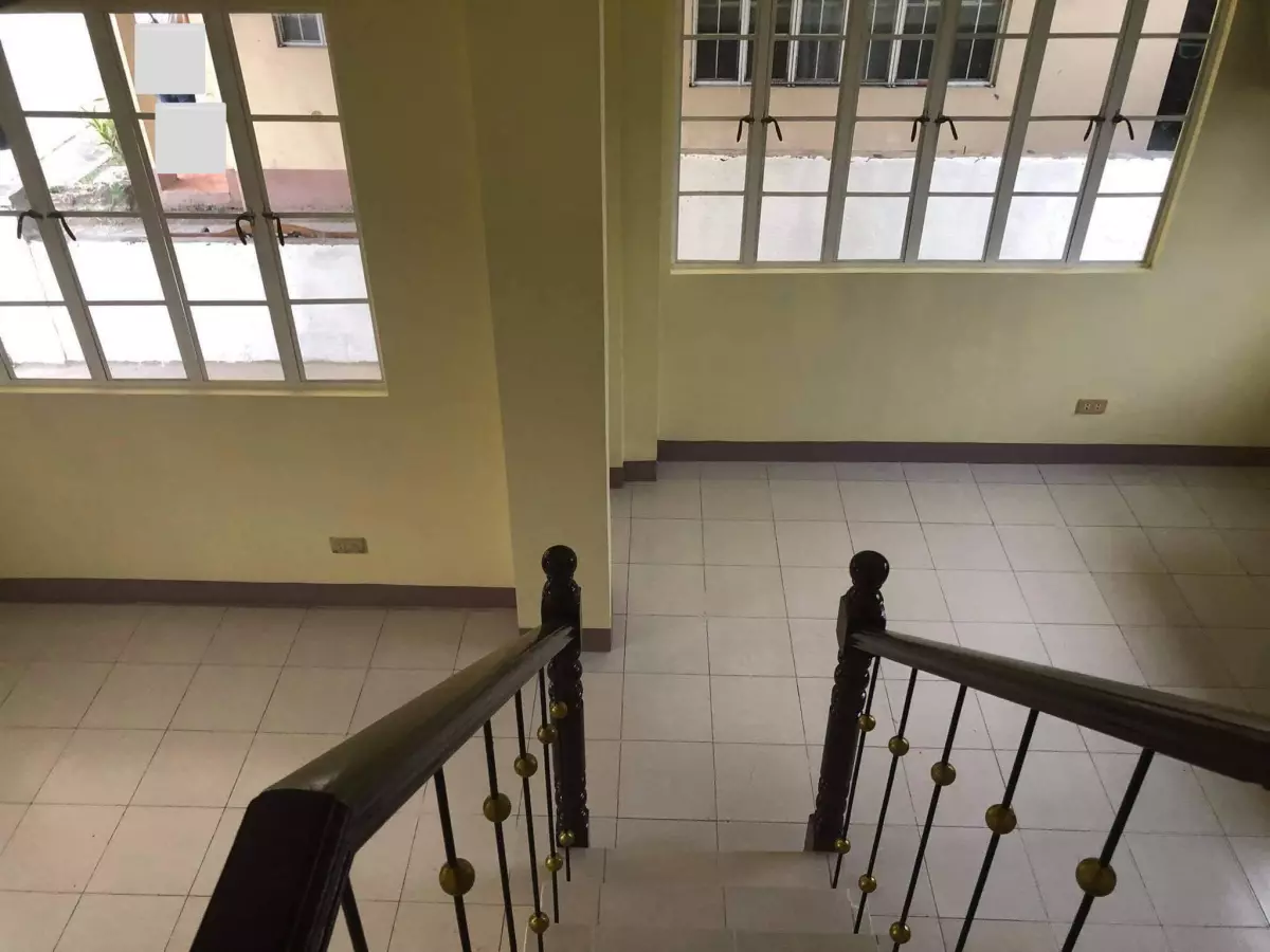 Open photo 14 of 20 — Beautiful 2-Storey Duplex For Sale