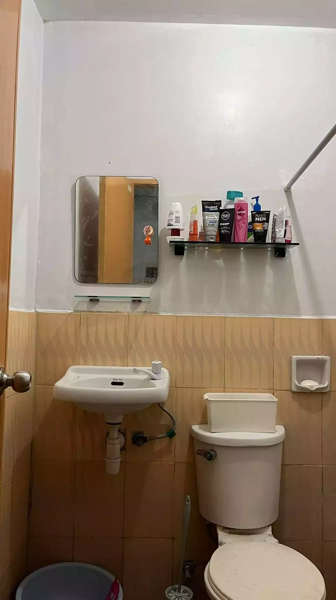 For Assume Condo-Studio w/ Division - photo 6