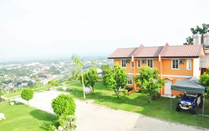 APARTMENT FOR RENT - photo 2