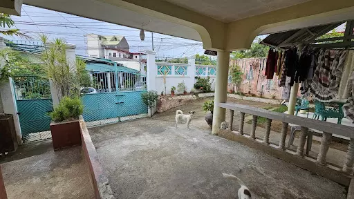 FOR SALE HOUSE AND LOT IN V & G — House and Lot in Consolacion, Cebu, Philippines — Photo 4