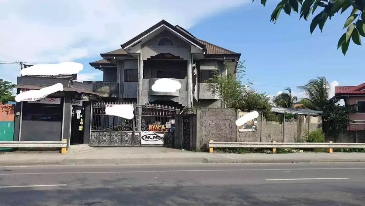 LOT WITH UNFINISHED HOUSE FOR SALE IN SRP  - photo 2