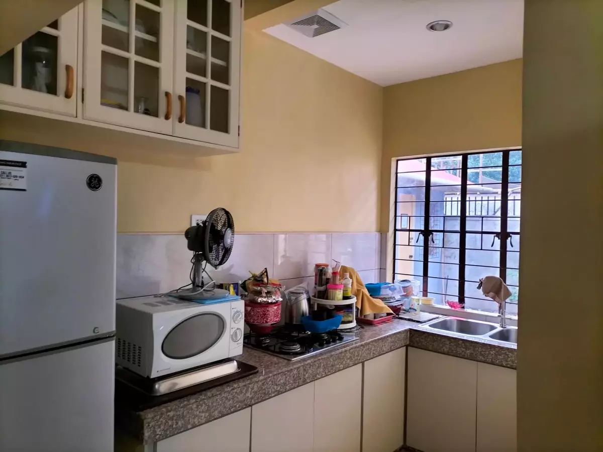 House and Lot For Sale 4BR, 3 T & B - photo 6