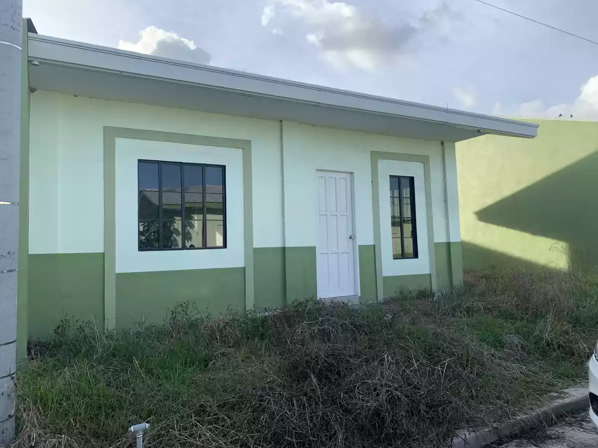 126sqm Rebecca homes phB for sale - photo 3