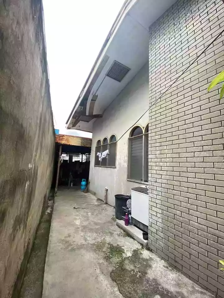 FOR SALE HOUSE AND LOT IN A.S FORTUNA MANDAUE CITY — House and Lot in Mandaue City, Cebu, Philippines — Photo 4