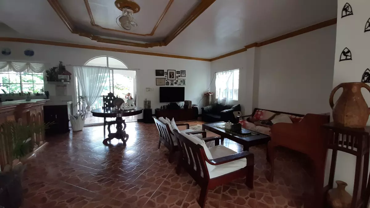 Vacation House & Lot for Sale in North-Cebu - photo 6