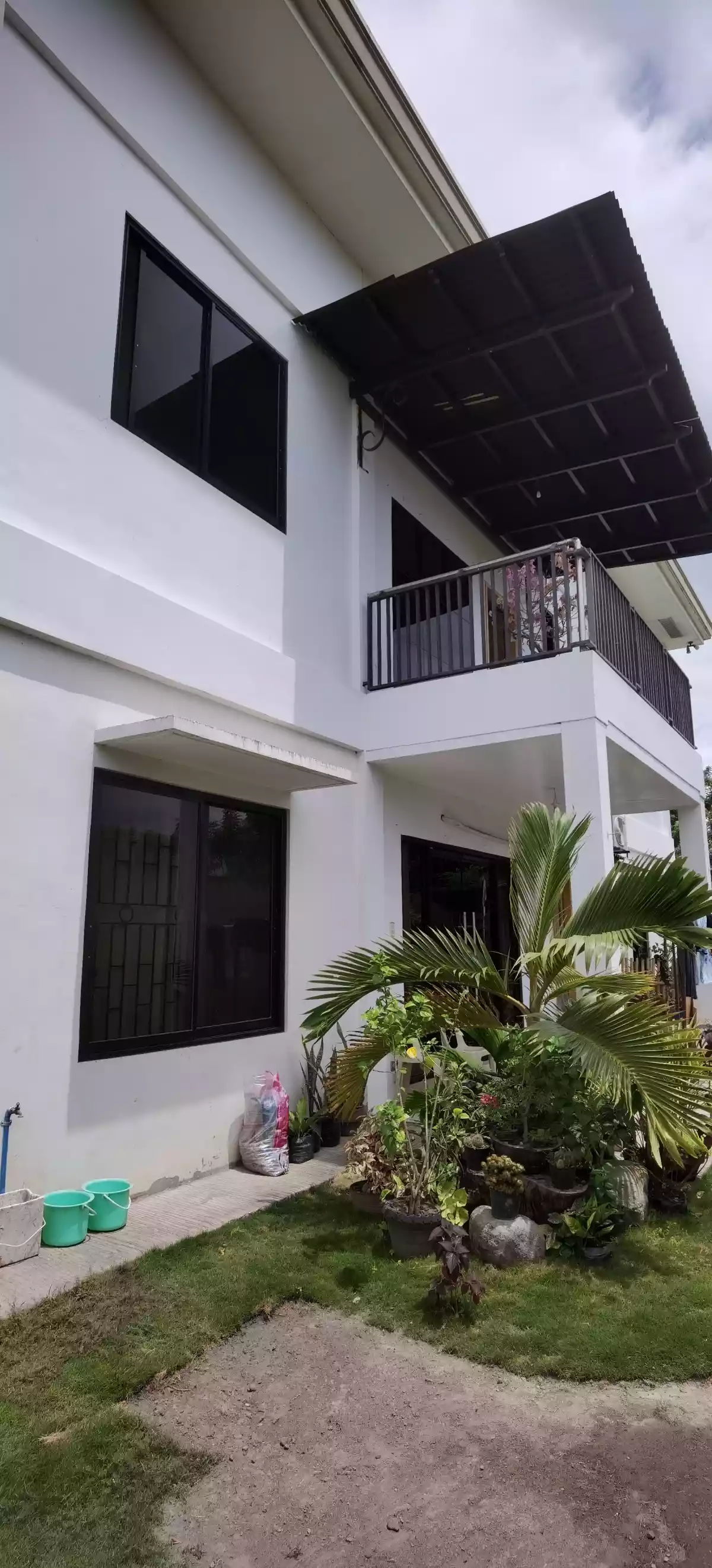 For Sale 507 SQM House And Lot  - photo 2