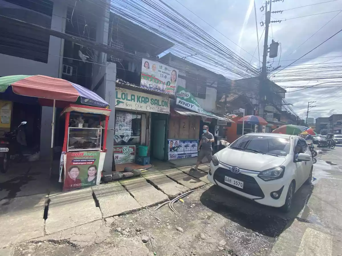 COMMERCIAL LOT COGON AREA - FOR SALE - photo 4