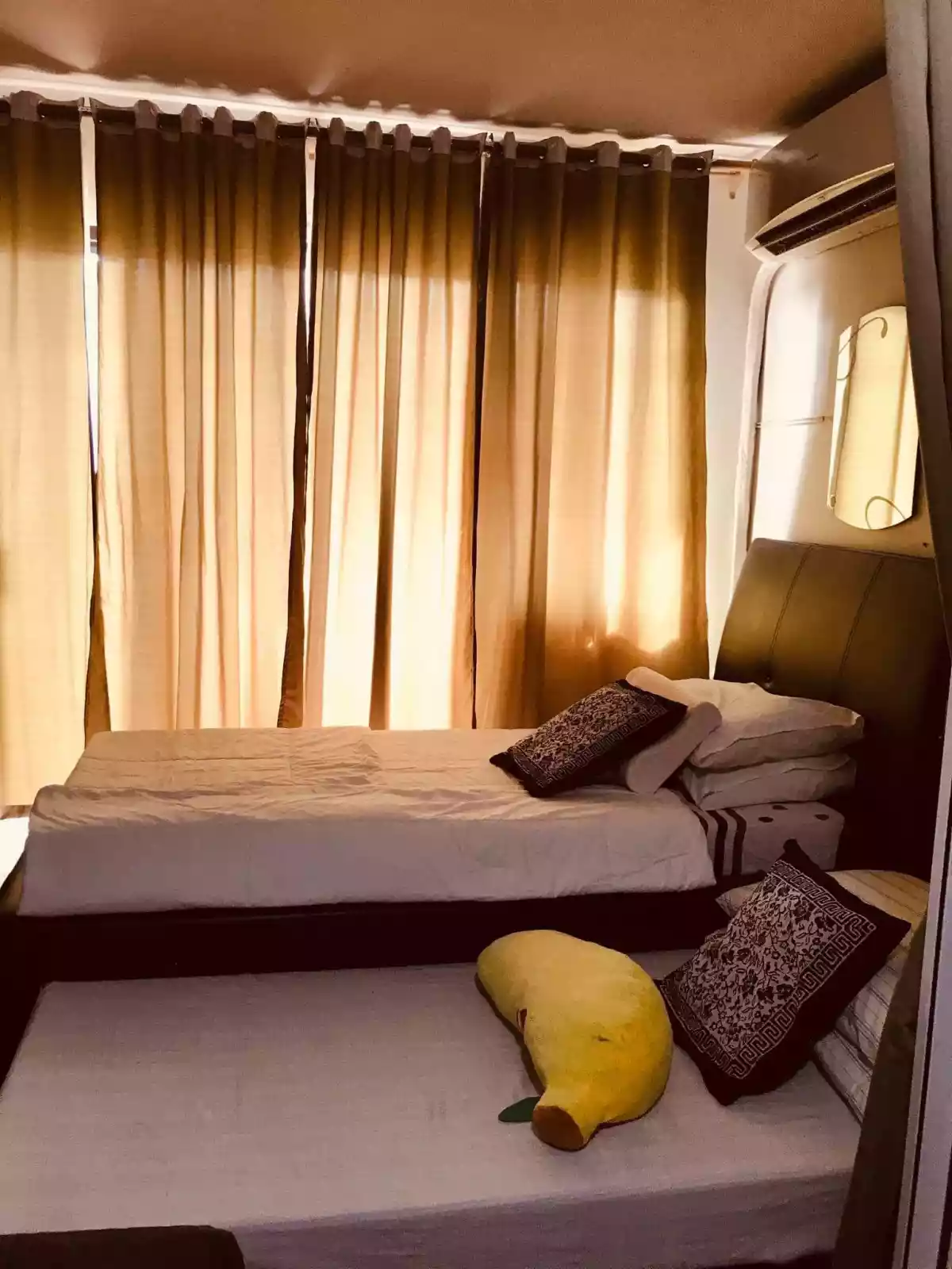 Open photo 15 of 42 — Own A 4BR High End Condo Across Ayala Mall - The Copeton Baysuites Located Besides City Of Dreams