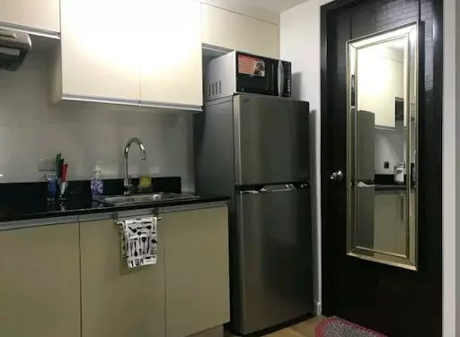 Open photo 171 of 223 — Abreeza Place Davao Studio for Rent facing Mall