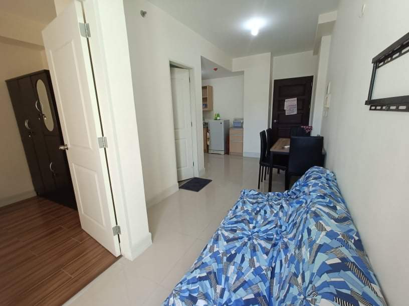 1BR w/ Balcony Grand Residences - photo 4