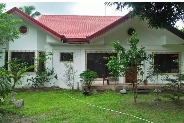 HOUSE AND LOT FOR SALE — House and Lot in Dumaguete, Negros Oriental, Philippines — Photo 4