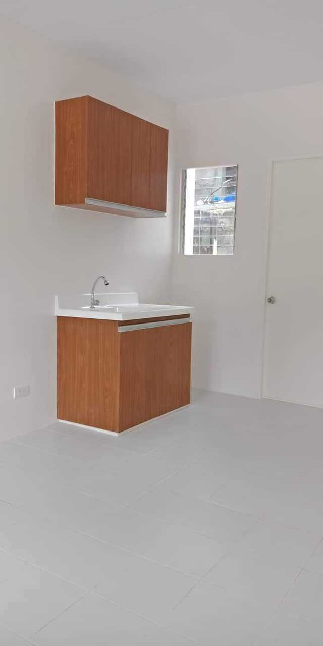 TOWNHOUSE FOR RENT IN MINGLANILLA - photo 4